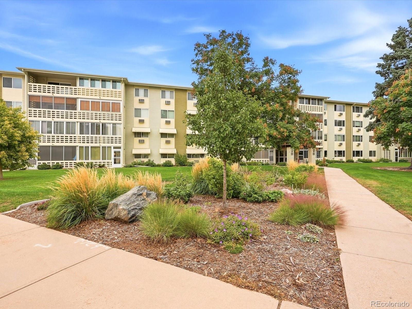 9360 E Center Ave #2D, Denver, CO 80247