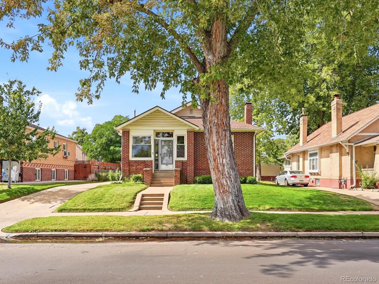 4239 Irving St, Denver, CO 80211