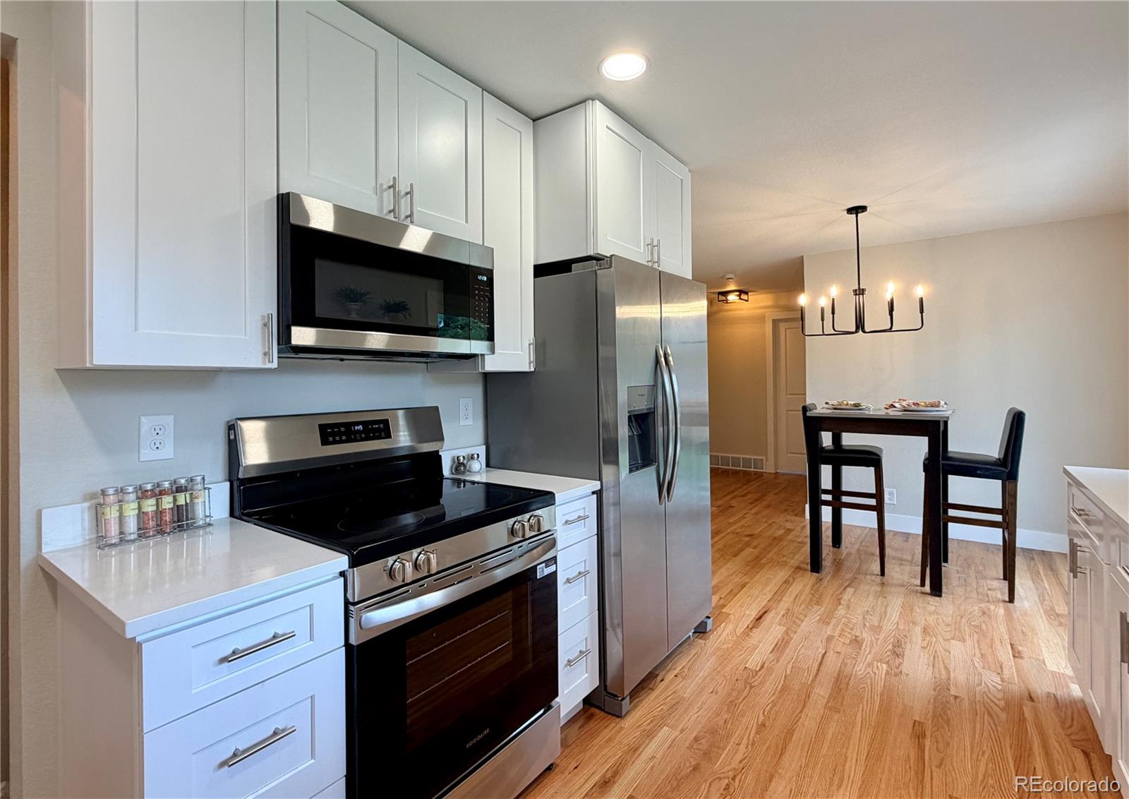1586 S Dover Ct, Lakewood, CO 80232
