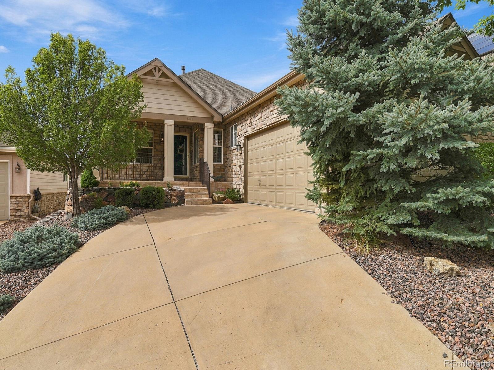 1331 Castlepoint Cir, Castle Pines, CO 80108