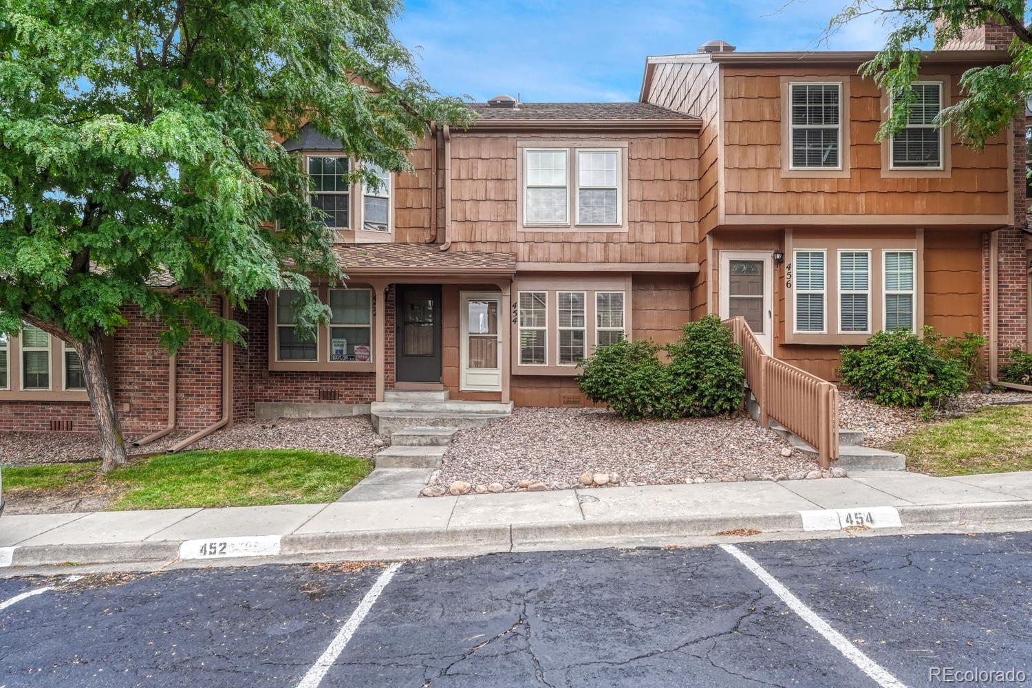 454 Rolling Hills Dr, Colorado Springs, CO 80919