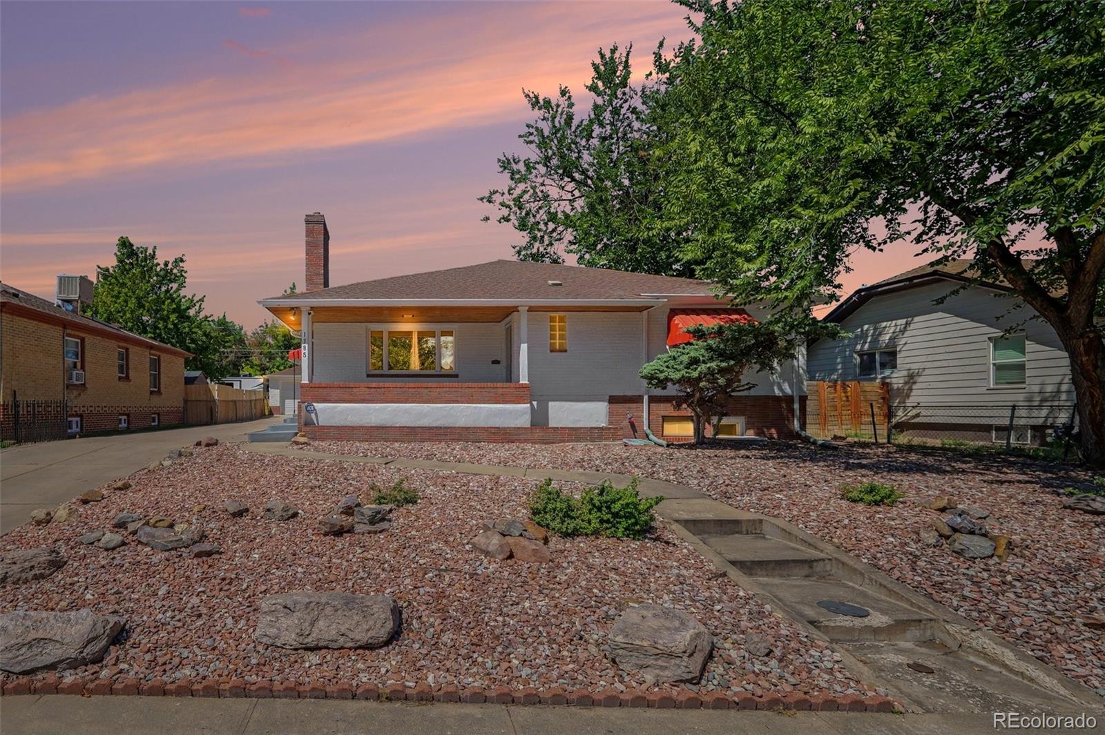 1385 Dayton St, Aurora, CO 80010