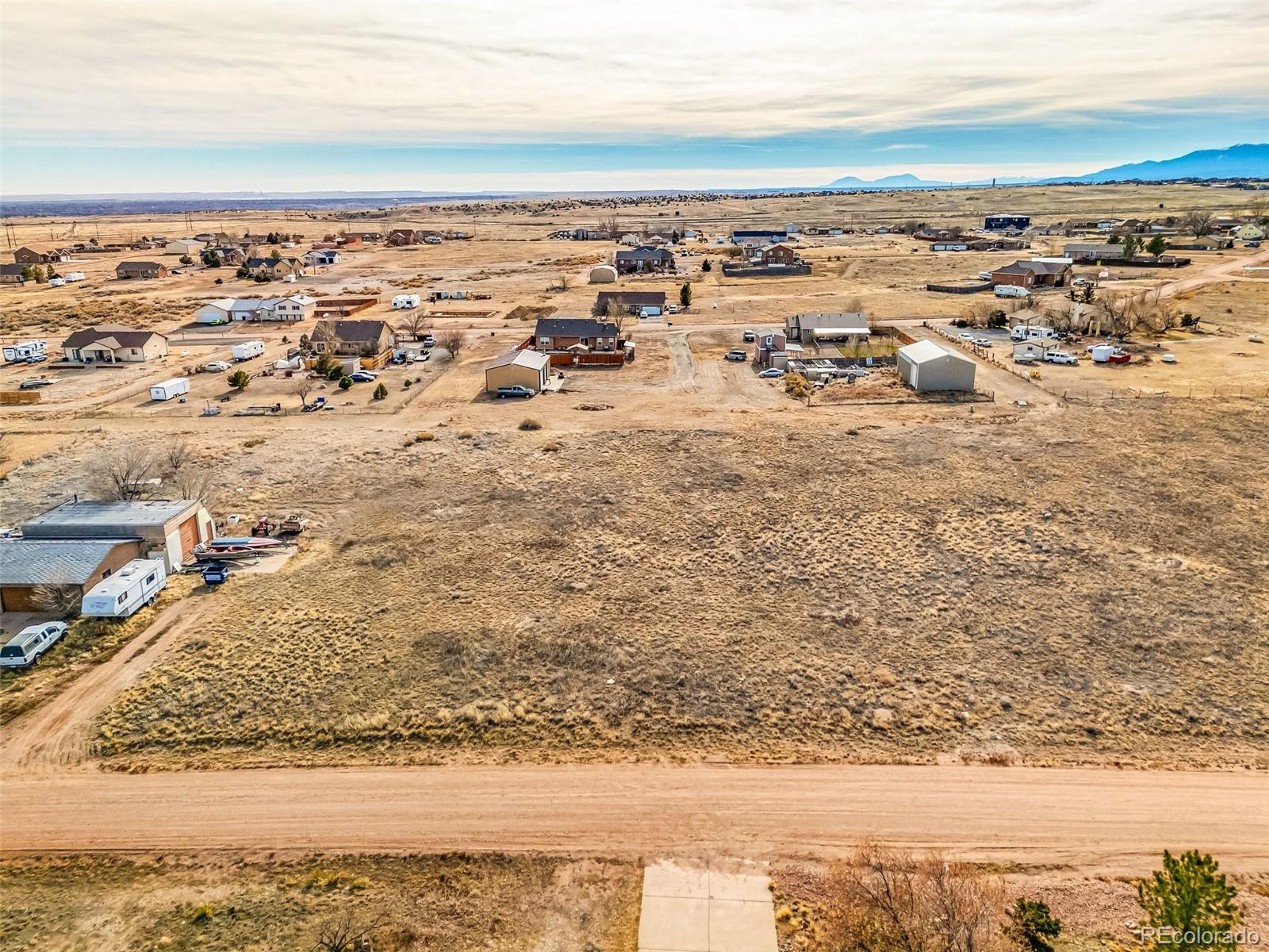 854 E Waverly Dr, Pueblo West, CO 81007