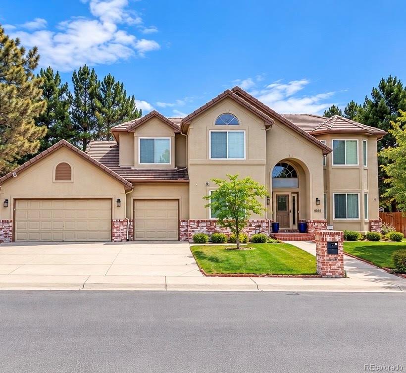 8692 E Hawaii Dr, Denver, CO 80231