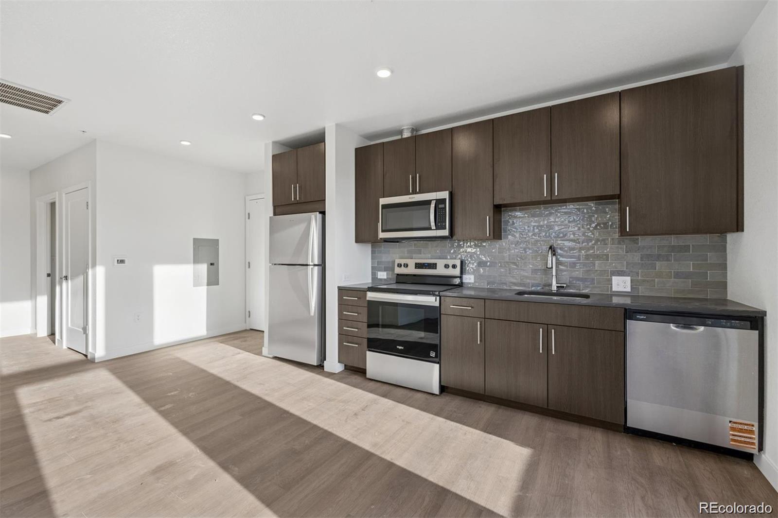 639 29th St #600, Denver, CO 80205