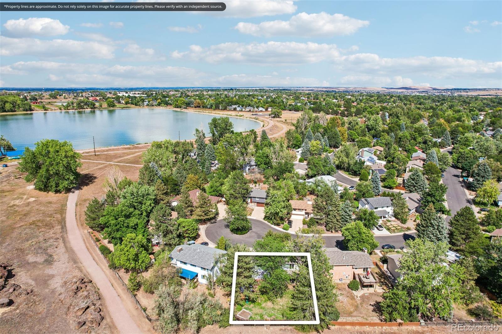 1255 Delphi Dr, Lafayette, CO 80026
