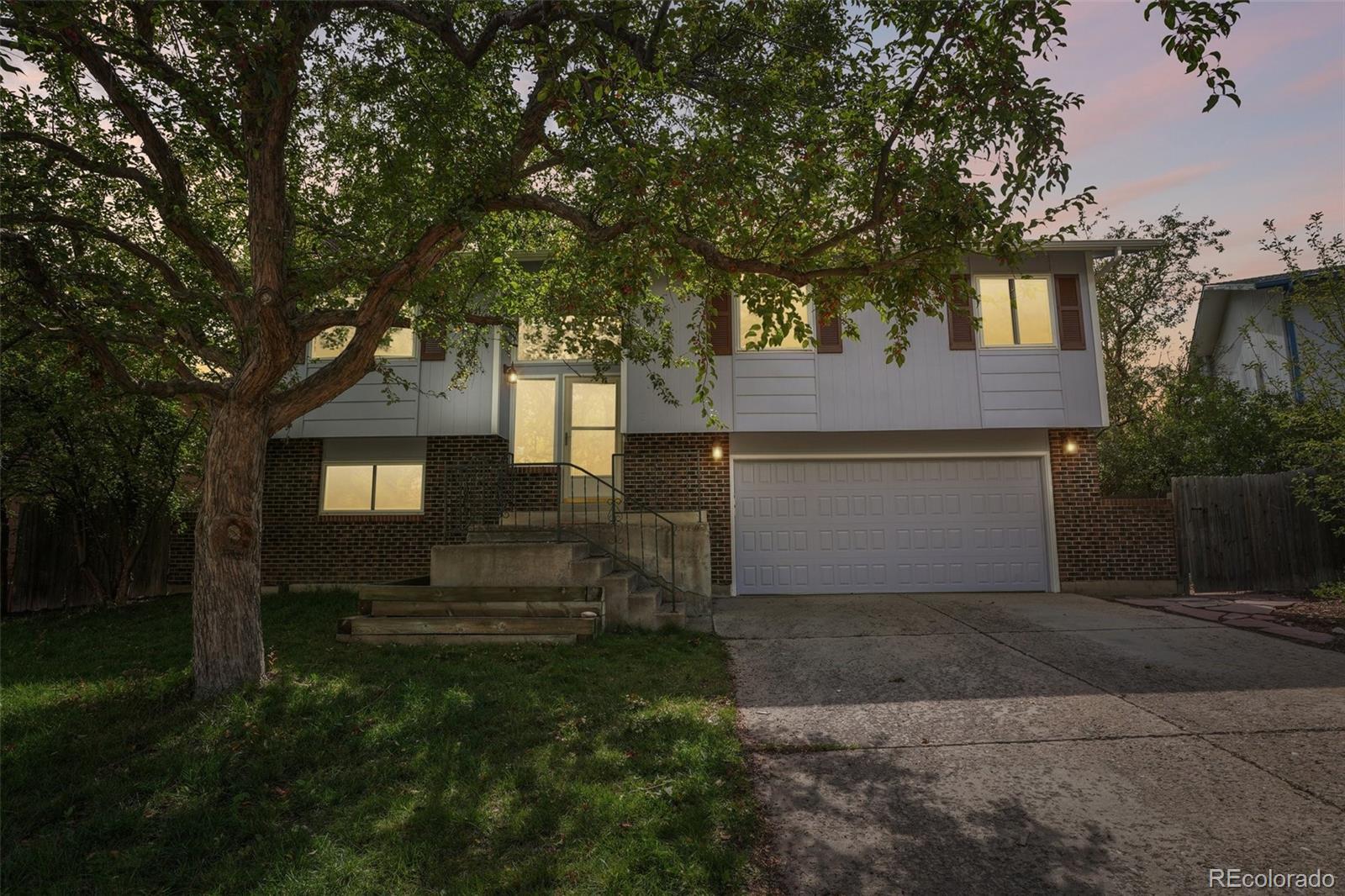 1255 Delphi Dr, Lafayette, CO 80026