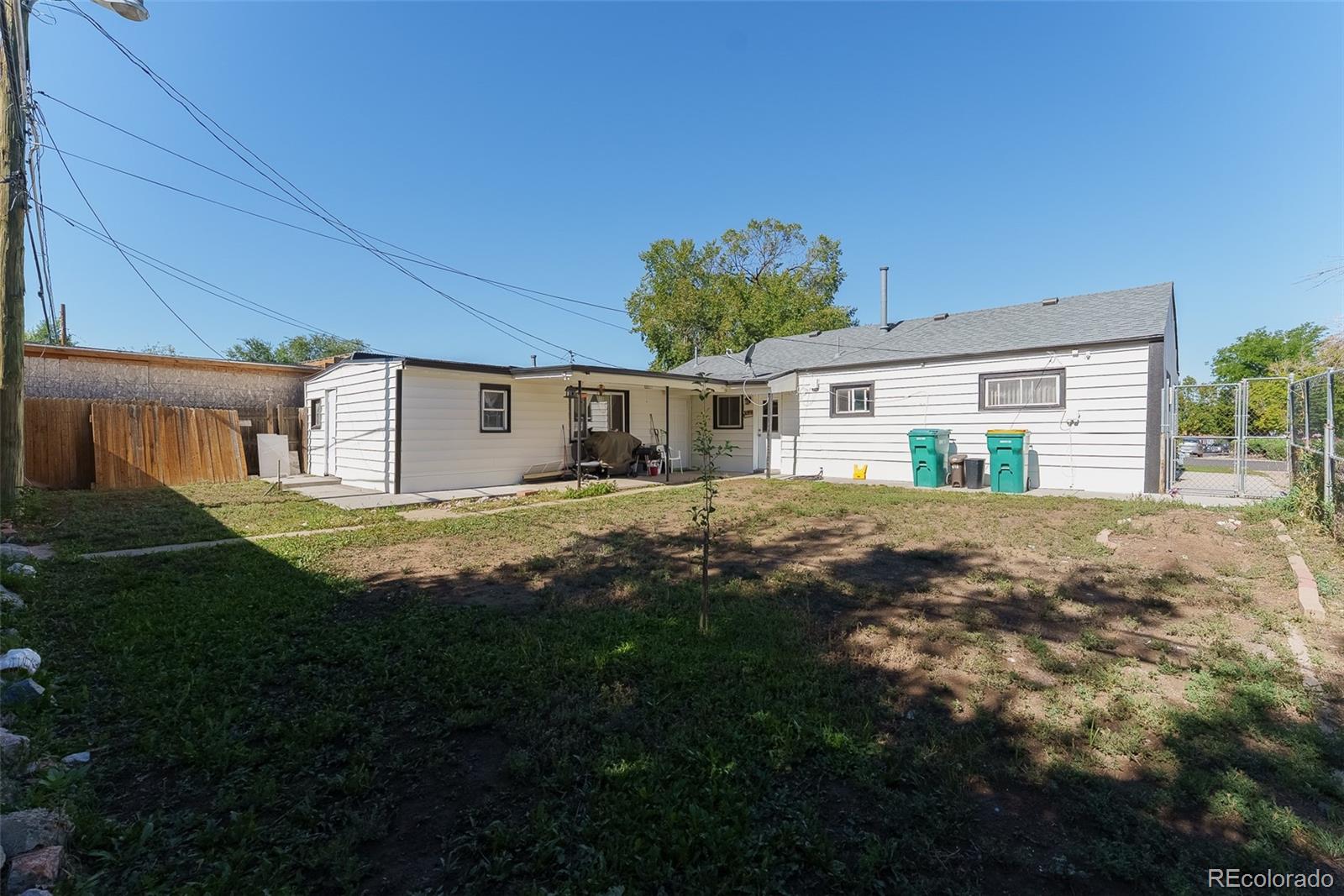 708 Zion St, Aurora, CO 80011
