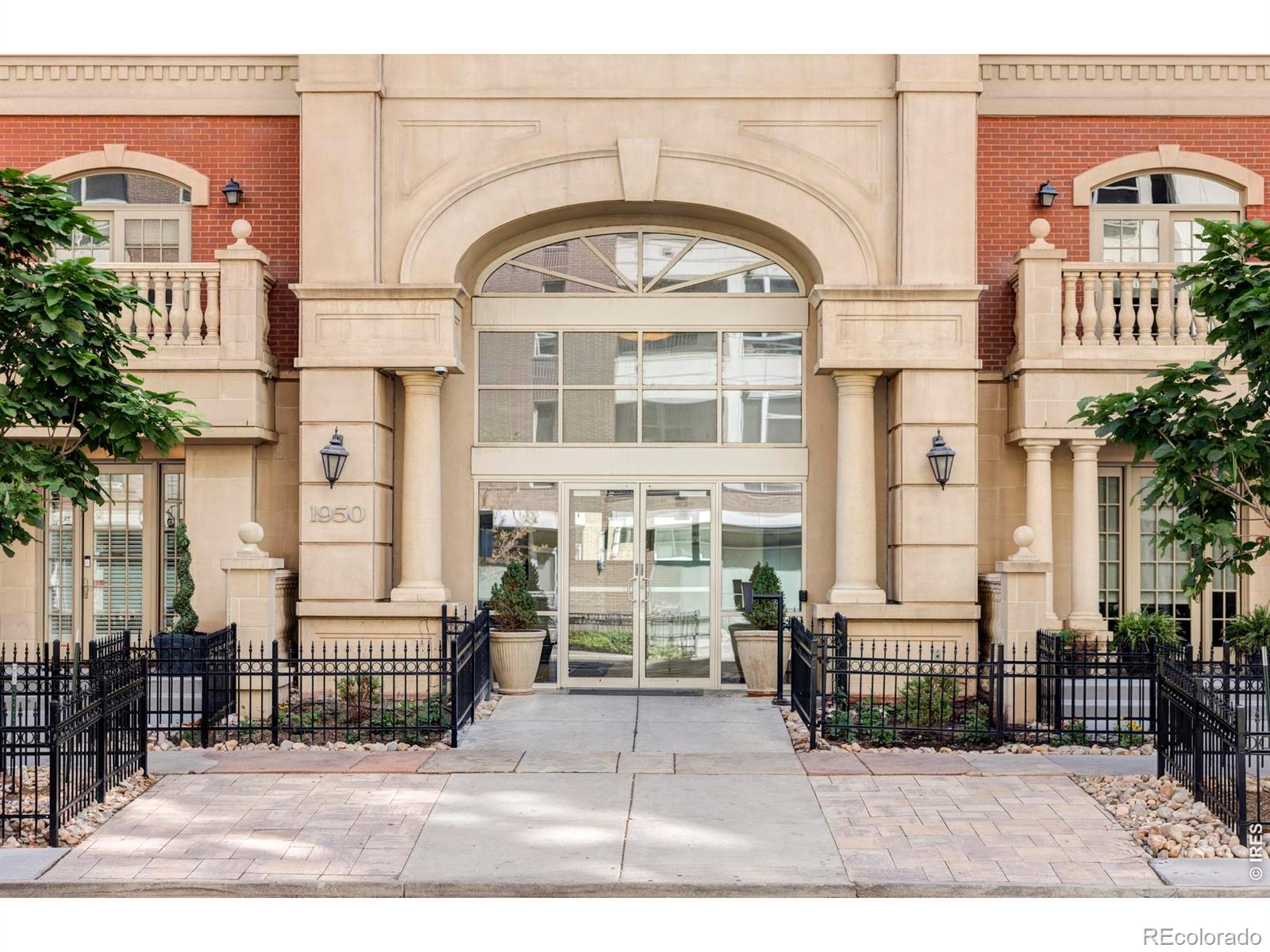 1950 N Logan St #1013, Denver, CO 80203