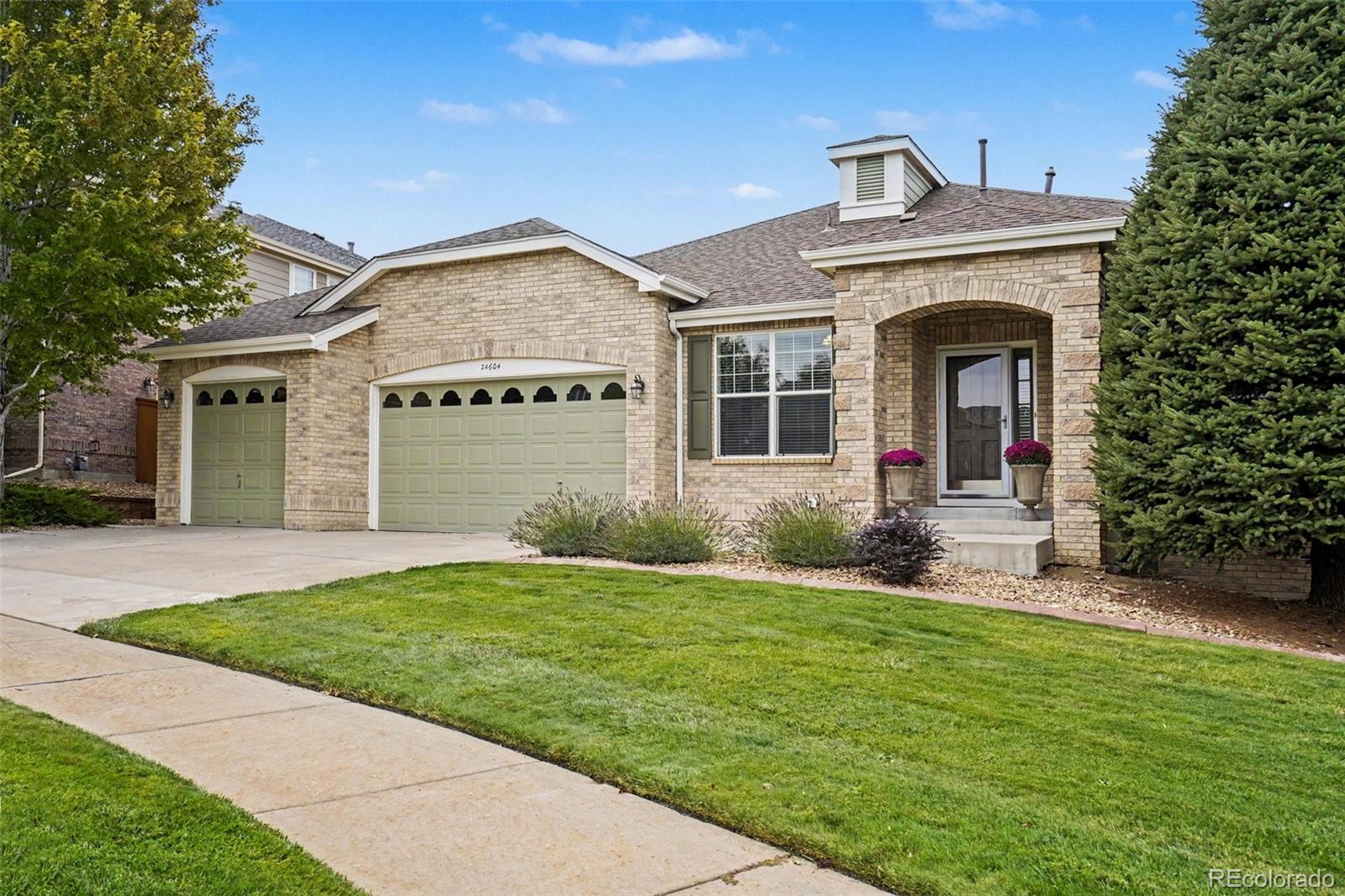 24604 E Crestline Pl, Aurora, CO 80016