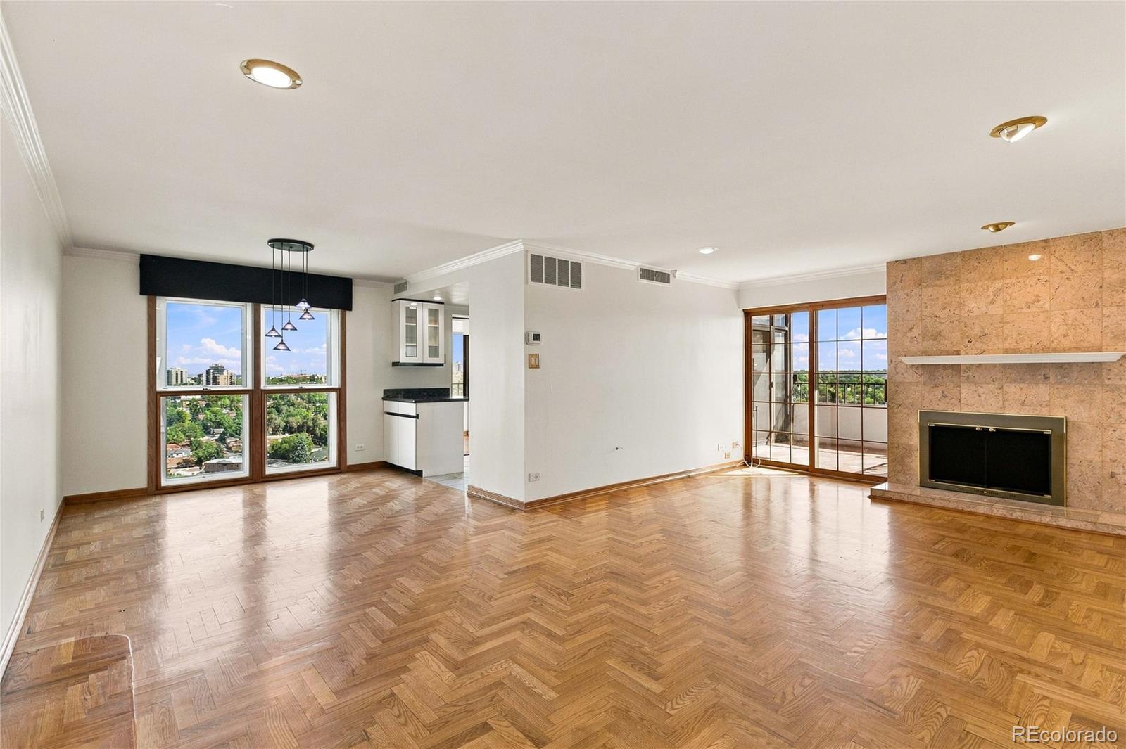 130 N Pearl St #1701, Denver, CO 80203