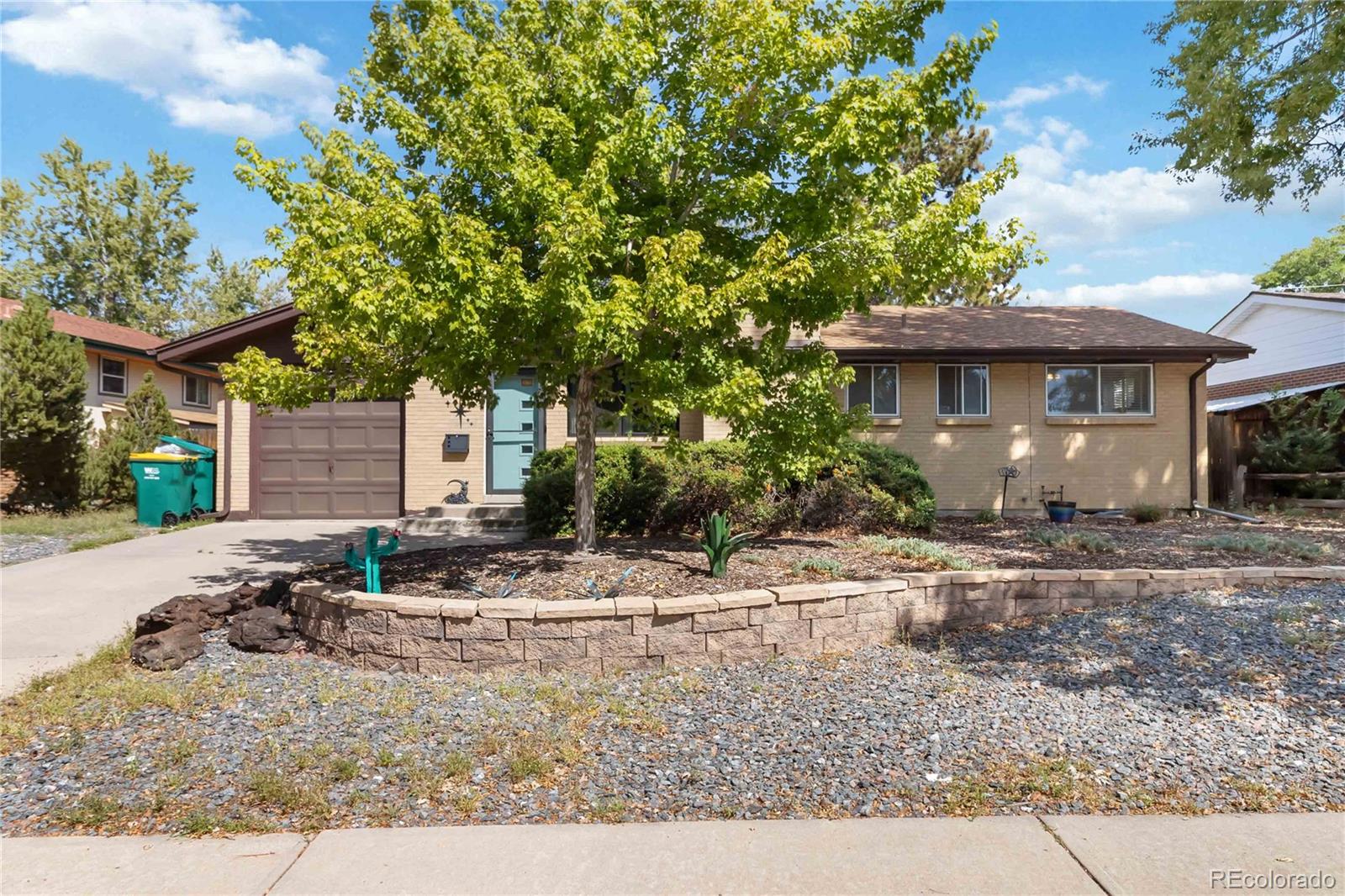 1164 S Oakland St, Aurora, CO 80012