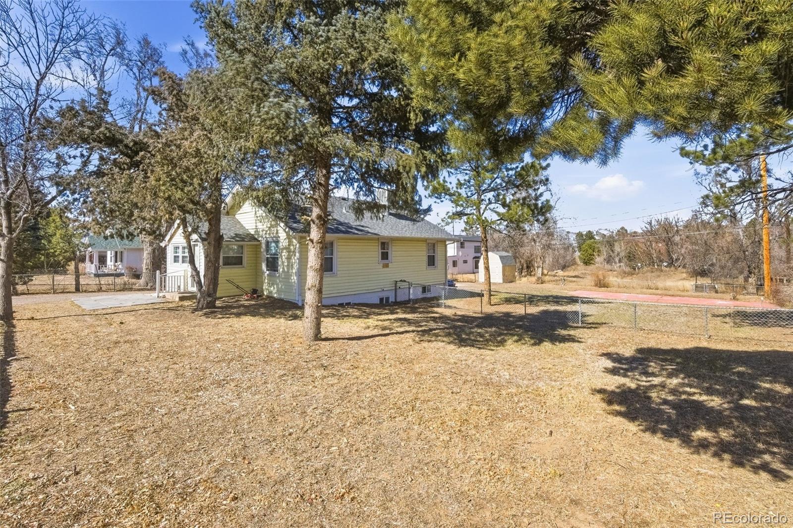 347 W Rafferty Gardens Ave, Littleton, CO 80120