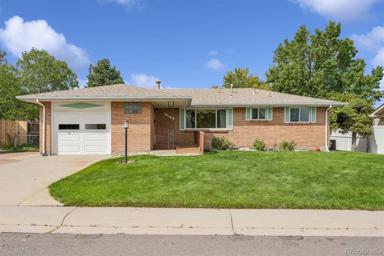 8281 Bluebell Way, Denver, CO 80221
