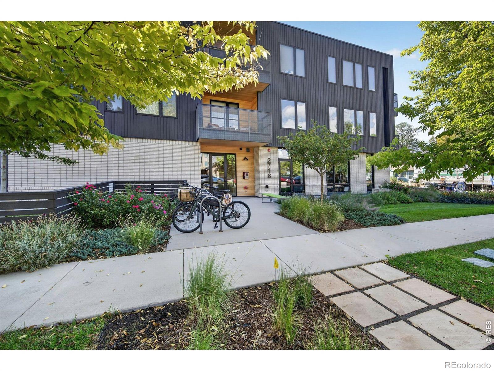 2718 Pine St #205, Boulder, CO 80302