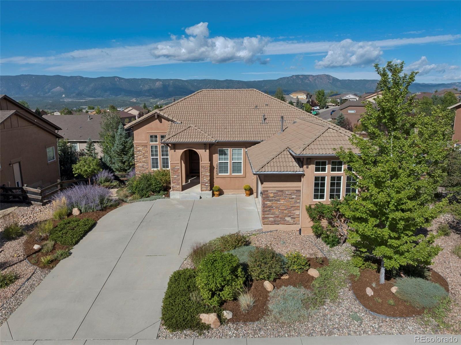 15668 Old Post Dr, Monument, CO 80132