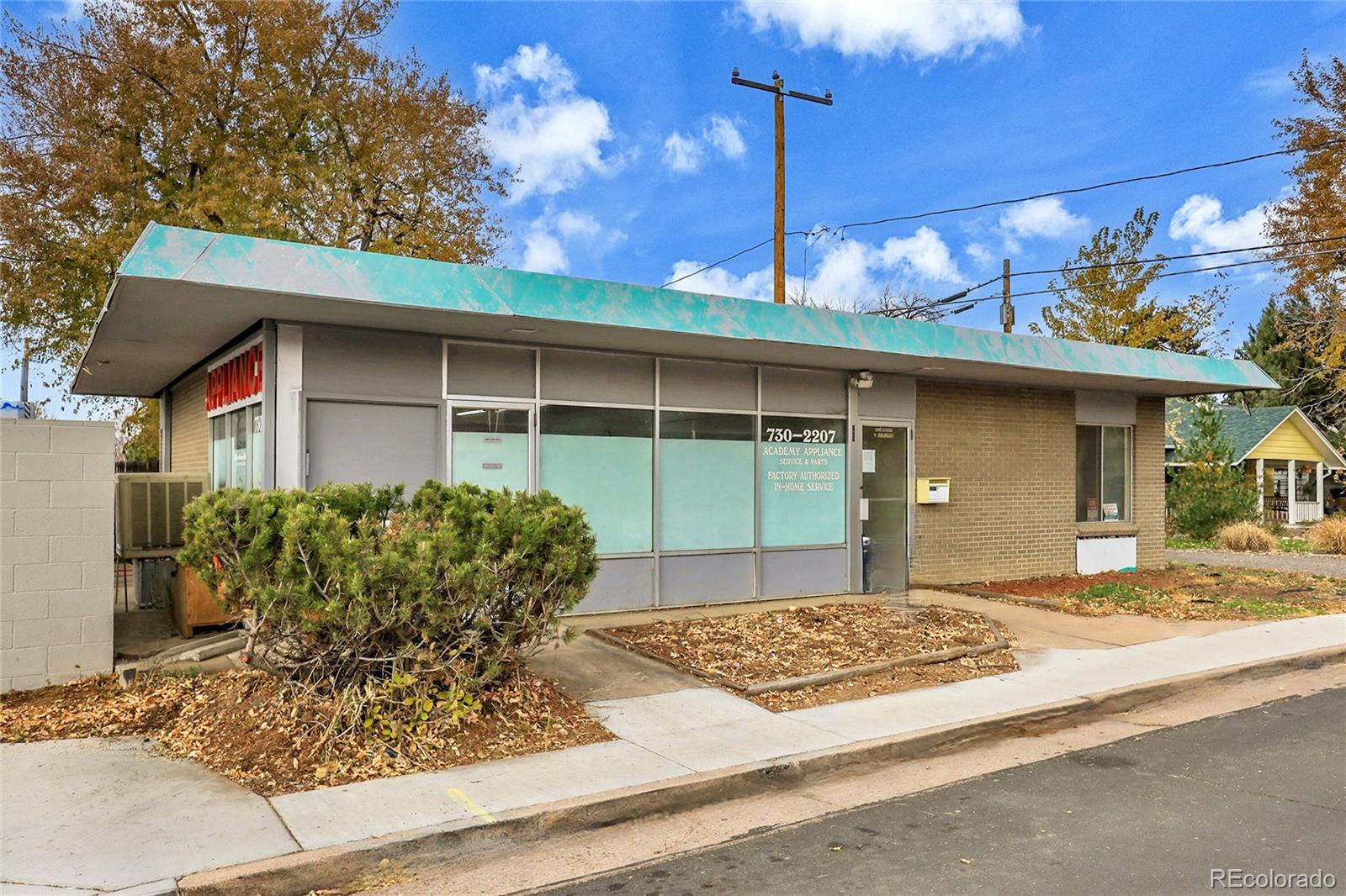 5687 S Foresthill St, Littleton, CO 80120