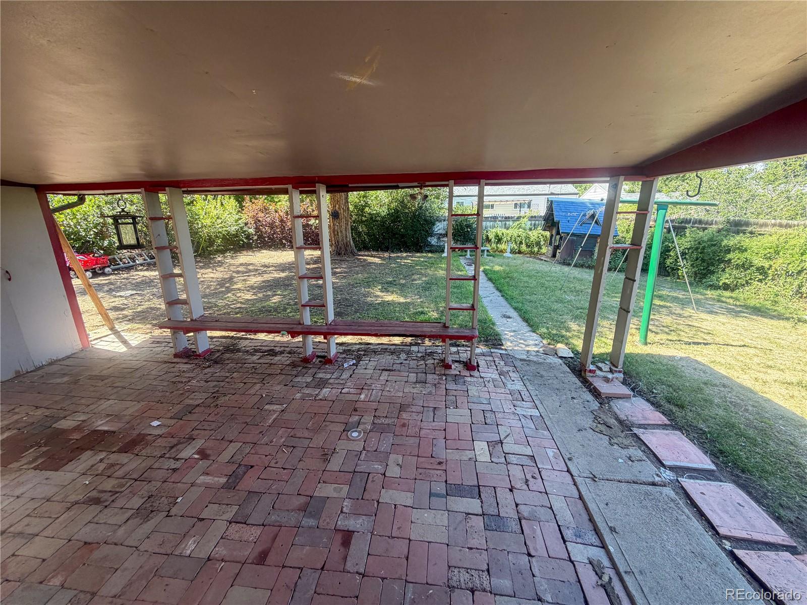 3323 S Grape St, Denver, CO 80222