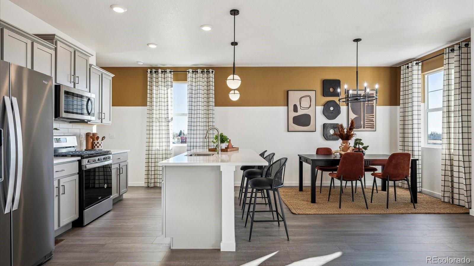 1575 Higgins Creek Dr, Berthoud, CO 80513
