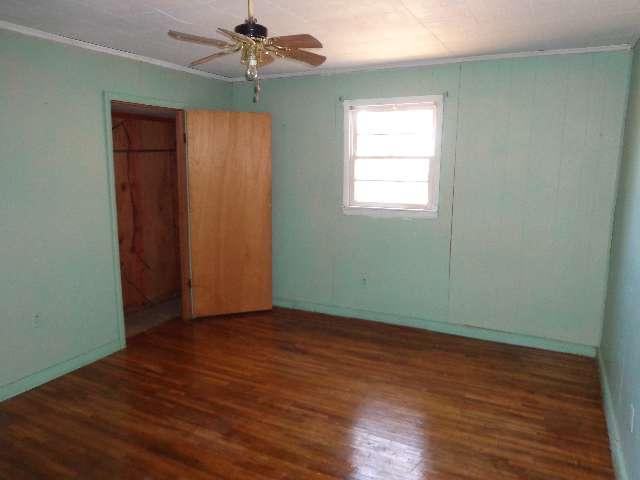 3046 Slayden Marion Rd, Cumberland Furnace, TN 37051