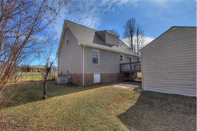 3351 Ezell Rd, Nashville, TN 37211
