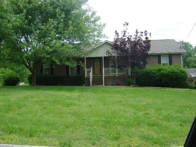 7303 Clearview Dr, Fairview, TN 37062