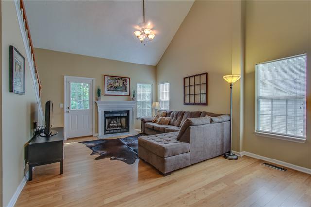 4720 Reischa Dr, Nashville, TN 37211