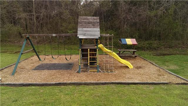 421 Scotts Creek Trl, Hermitage, TN 37076