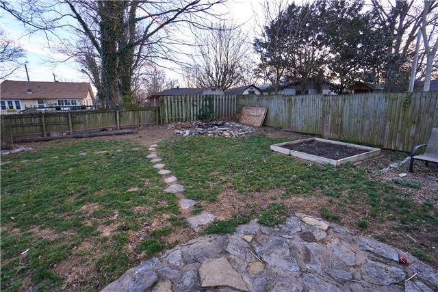 110 Battlefield Dr, Franklin, TN 37064
