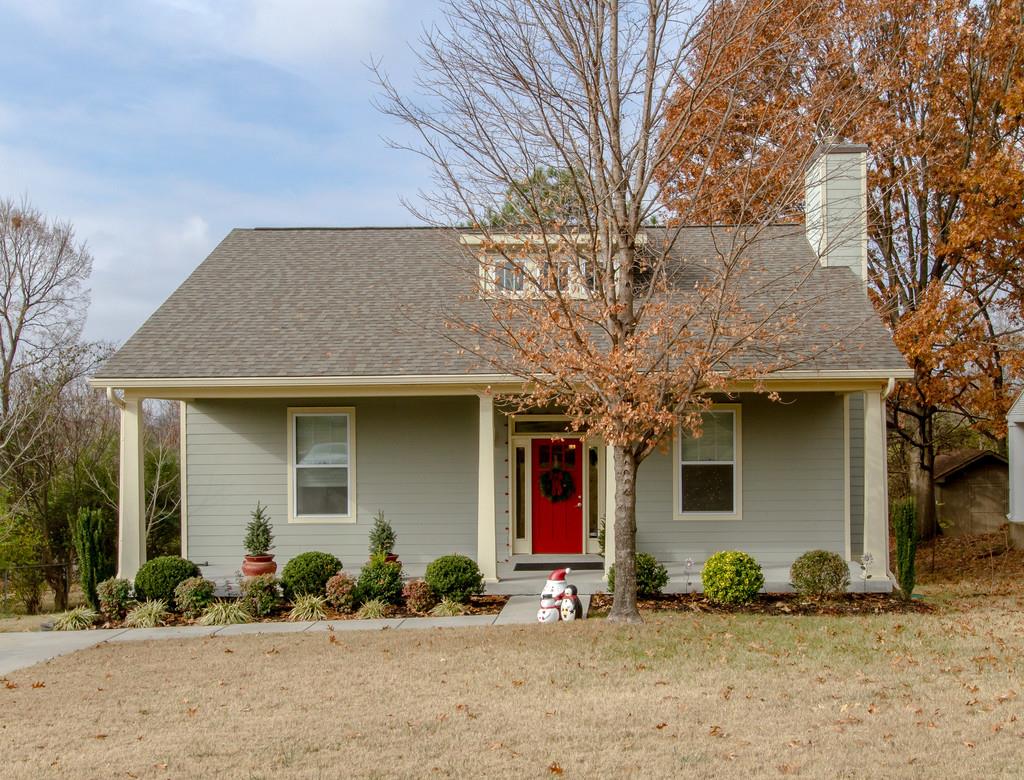 810 Riverside Dr, Nashville, TN 37206