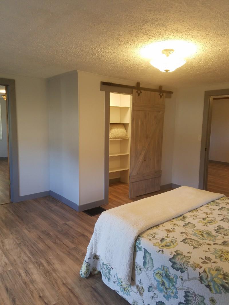 3657 Highway 31w, White House, TN 37188