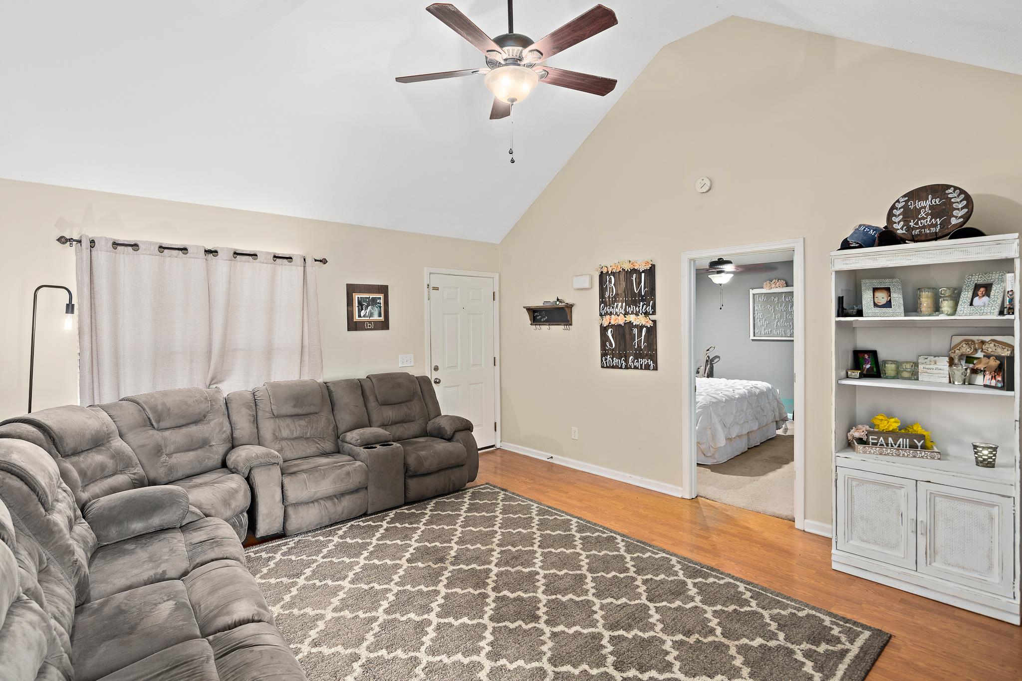 1162 Mantle Way, Murfreesboro, TN 37129