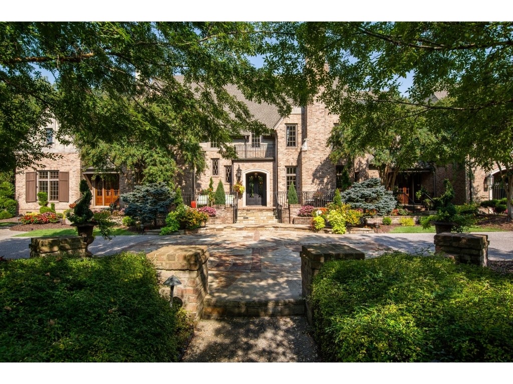 1612 Whispering Hills Dr, Franklin, TN 37069