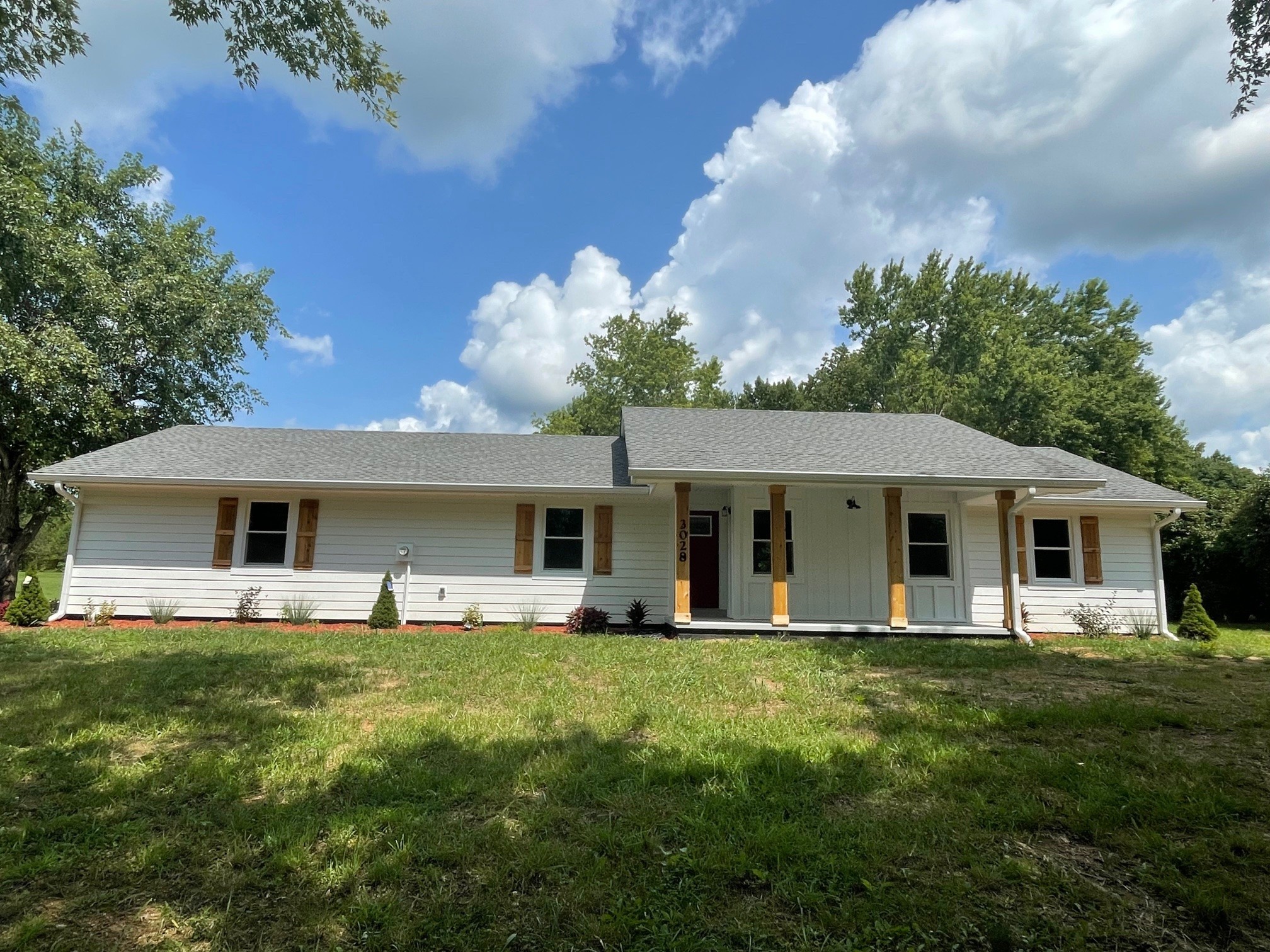 3028 Sweethome Rd, Chapmansboro, TN 37035
