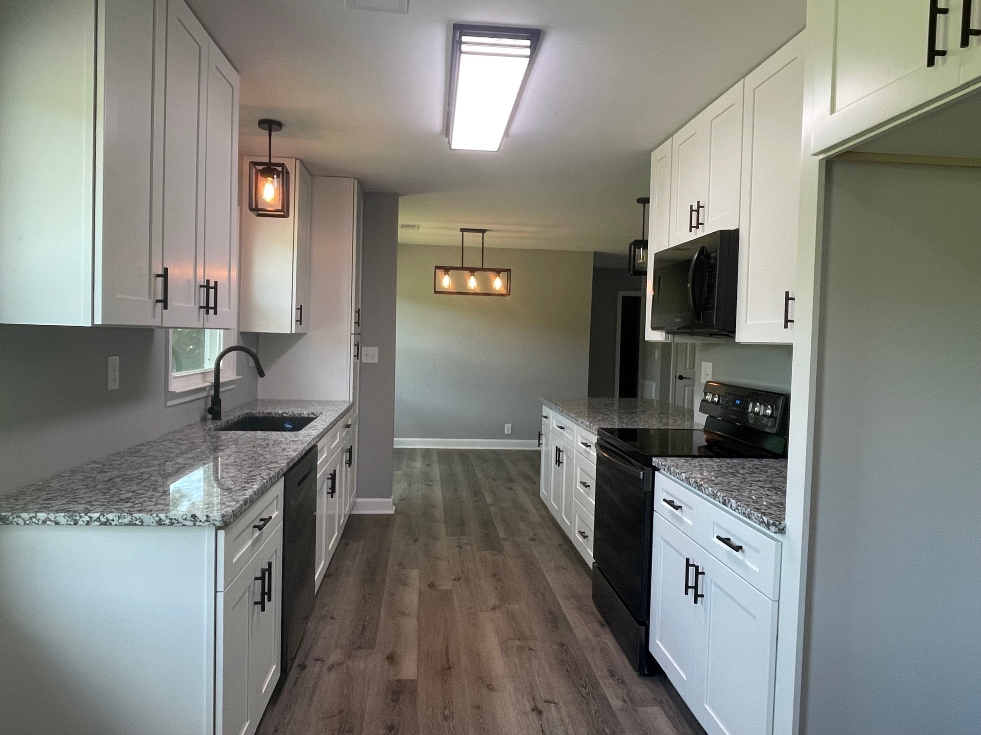 3028 Sweethome Rd, Chapmansboro, TN 37035