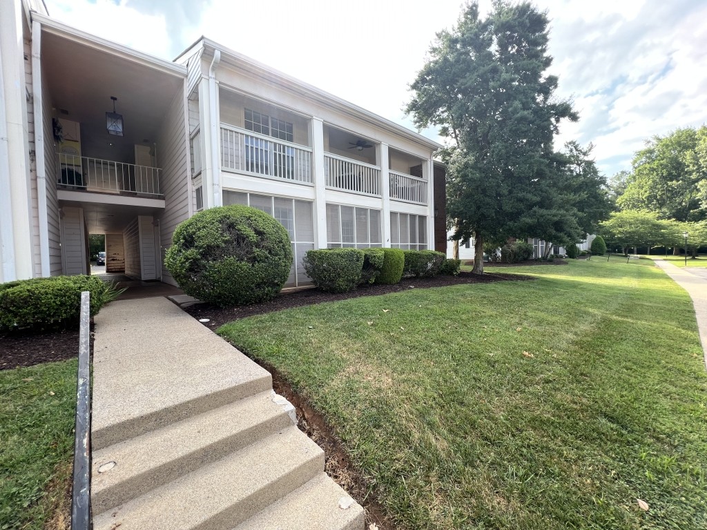 1280 Middle Tennessee Blvd #B12, Murfreesboro, TN 37130