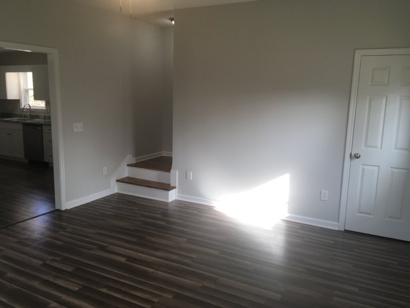 12 Lakeshore Cir, Carthage, TN 37030
