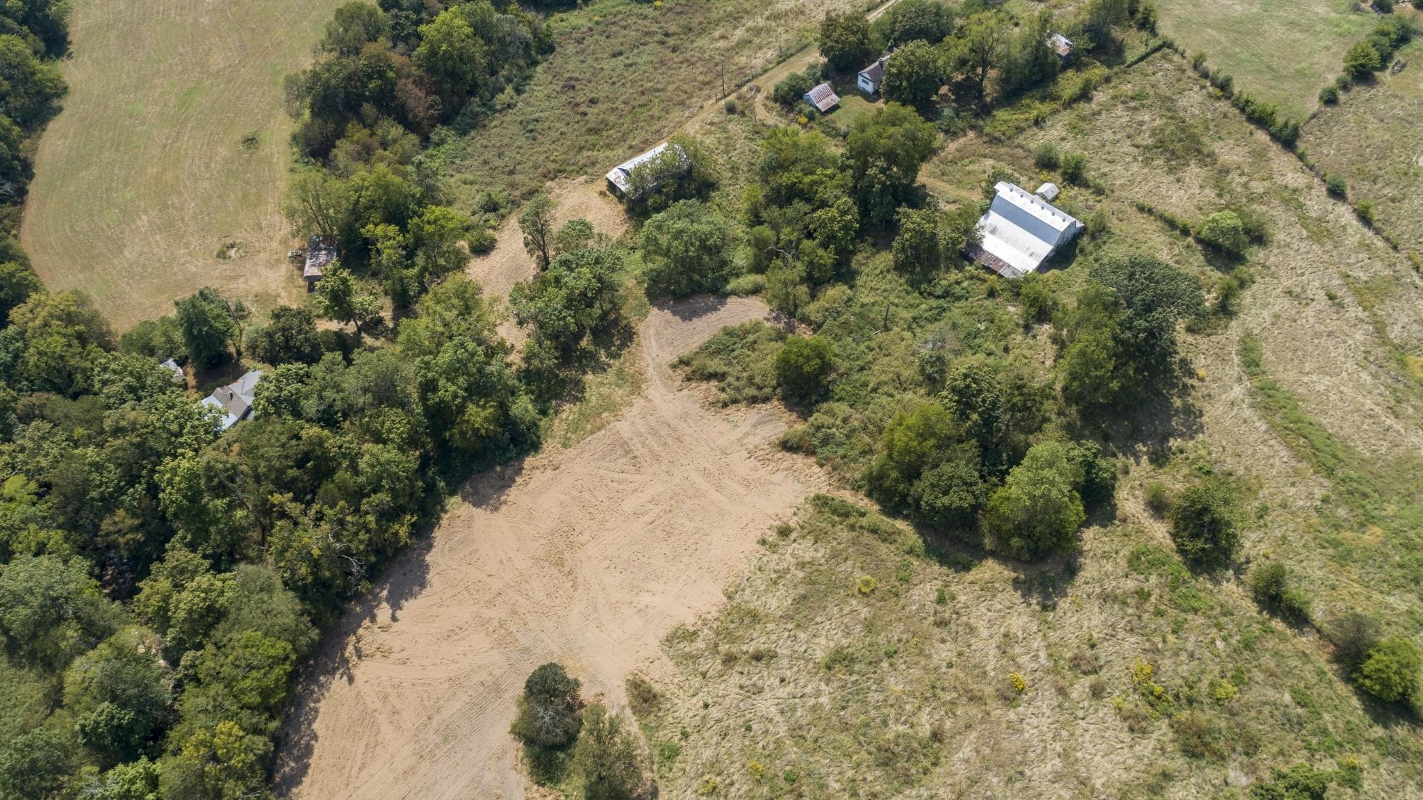 2762 Critz Ln, Thompsons Station, TN 37179