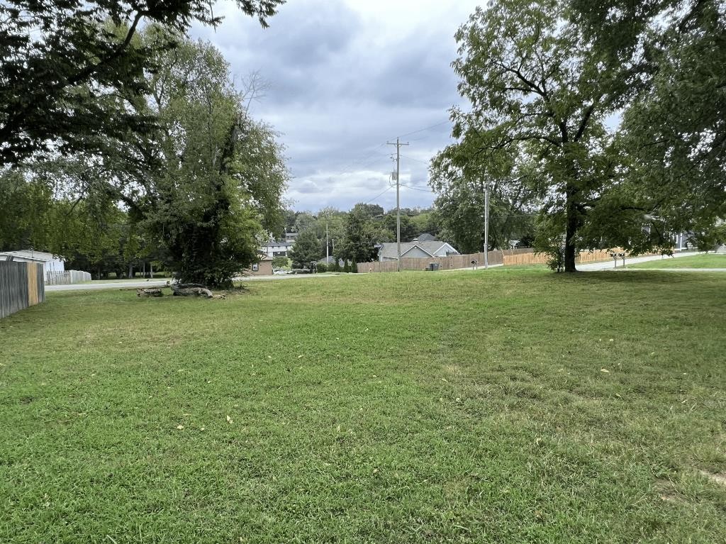 4017 Cumberland Ave, Old Hickory, TN 37138
