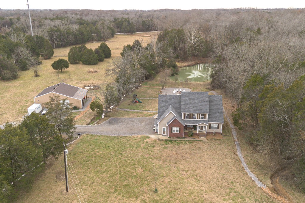 7850 Midland Rd, Christiana, TN 37037