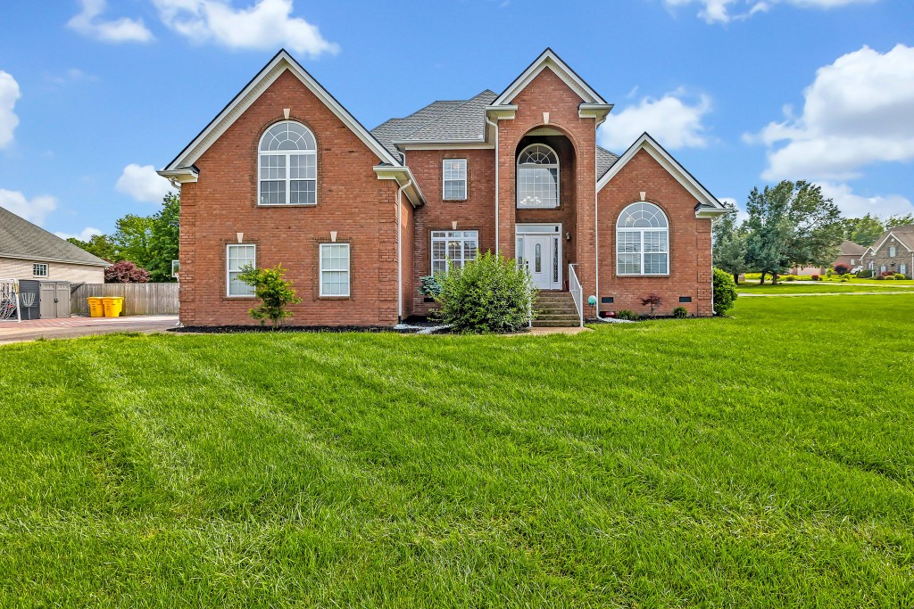 7302 Hudgins Ct, Fairview, TN 37062