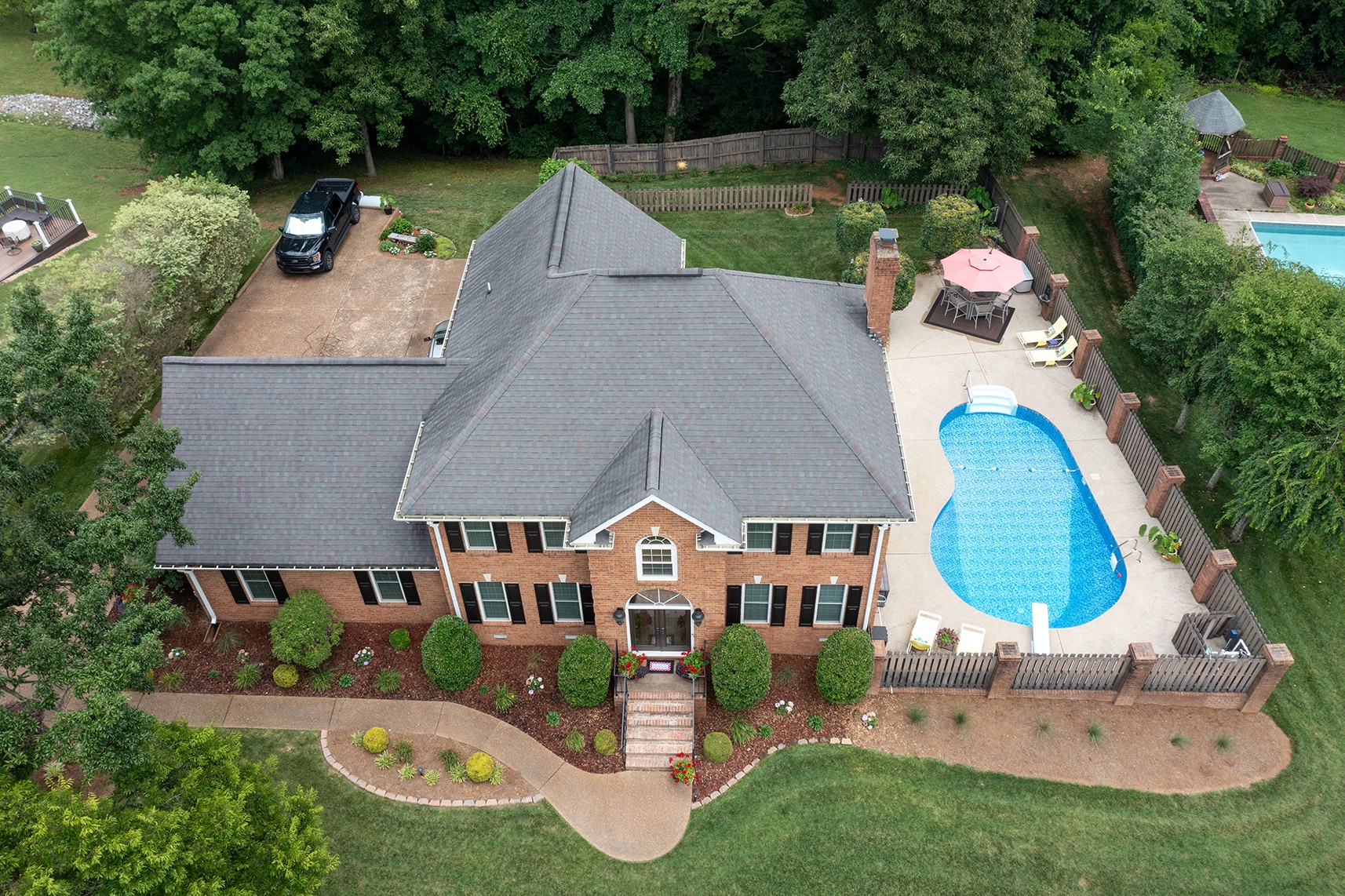 129 Baldridge Dr, Cottontown, TN 37048