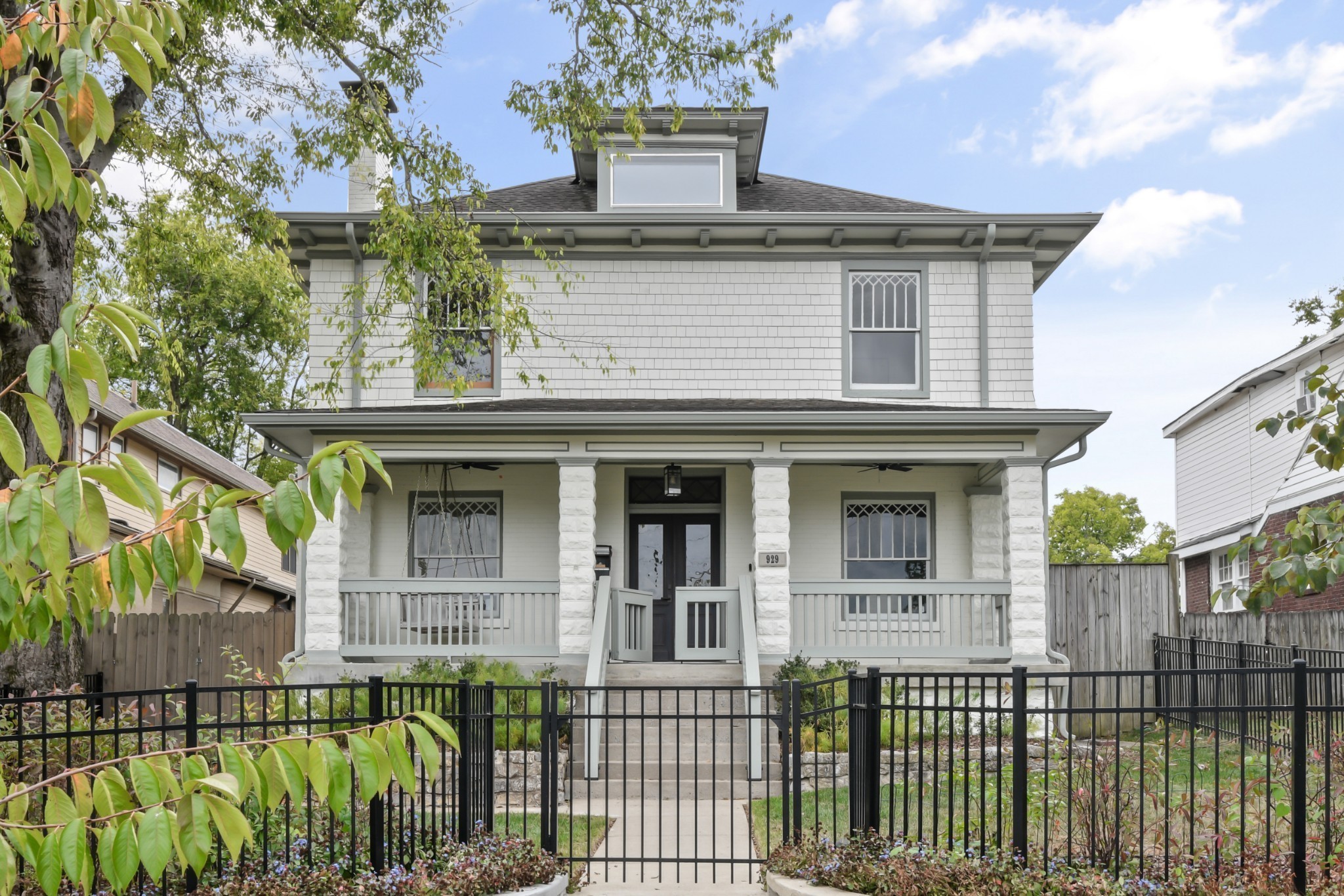 929 Acklen Ave, Nashville, TN 37203