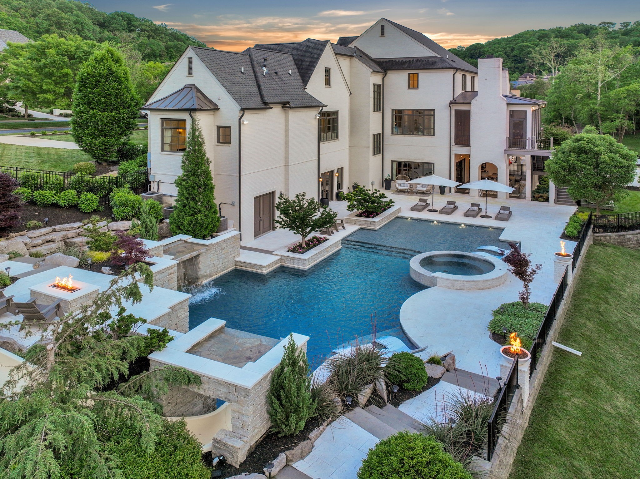 821 Windstone Blvd, Brentwood, TN 37027