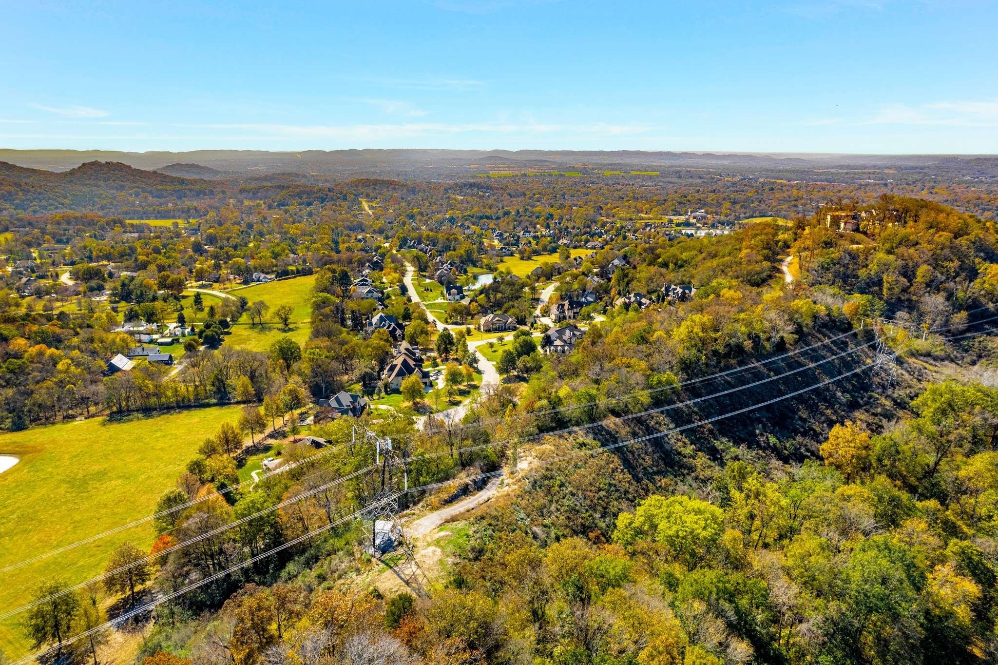 402 Lake Valley Dr, Franklin, TN 37069
