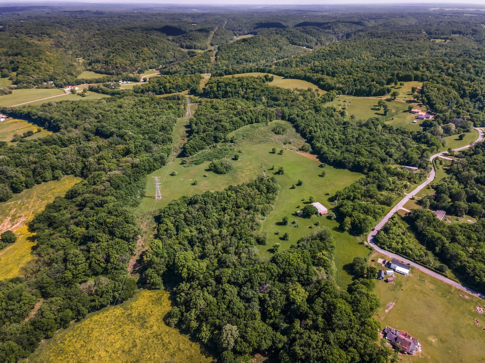 8475 Crawley Hill Rd, Mount Pleasant, TN 38474