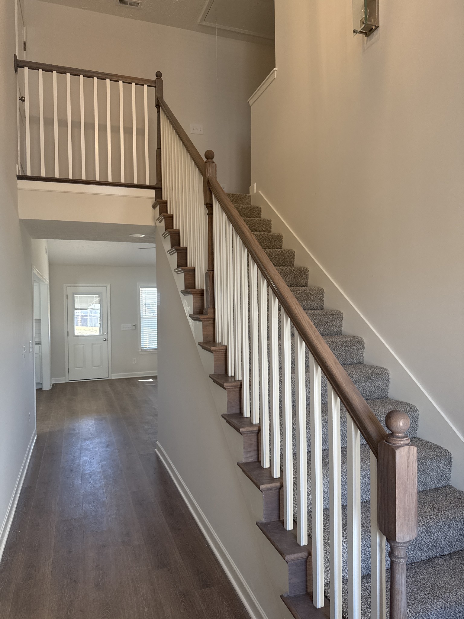 3325 Curie Cir, Christiana, TN 37037