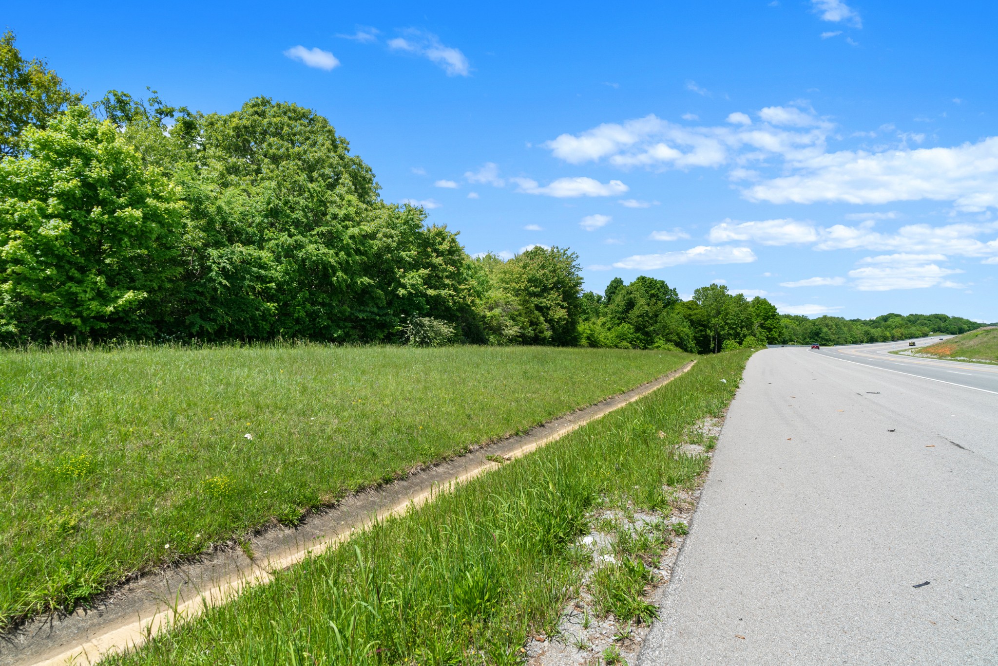 2 Tom Austin Hwy, Springfield, TN 37172
