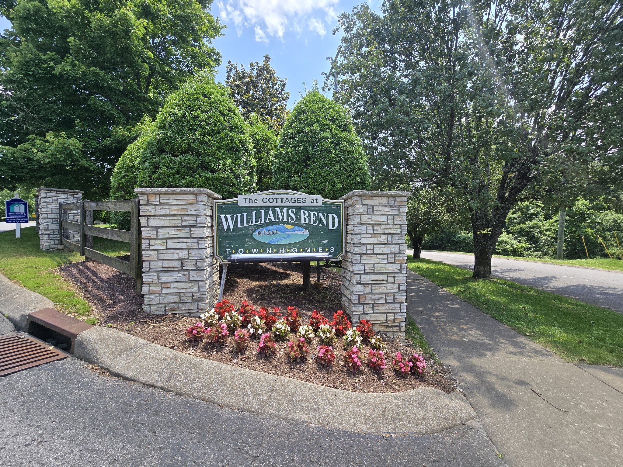 1830 Lincoya Bay Dr, Nashville, TN 37214