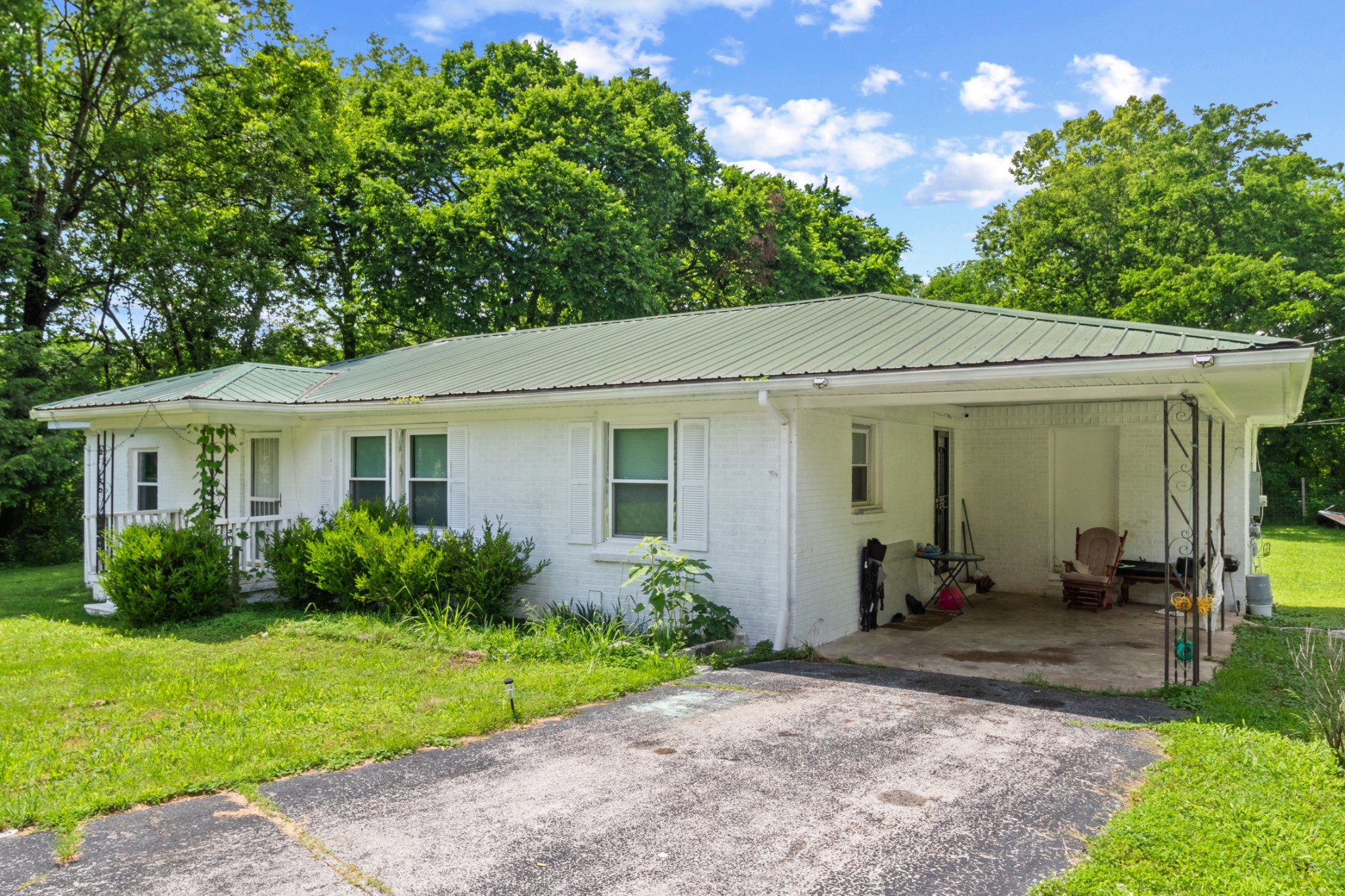 8302 Lawrenceburg Hwy, Mount Pleasant, TN 38474